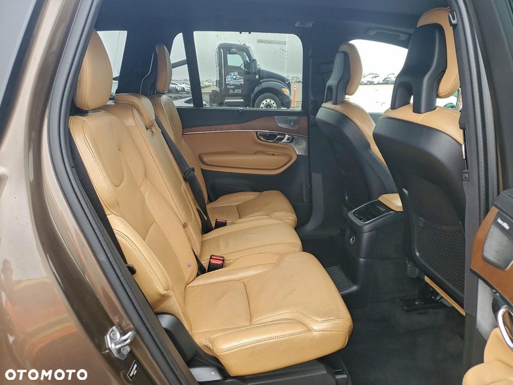 Volvo XC 90 T8 AWD Twin Engine Geartronic Momentum - 10