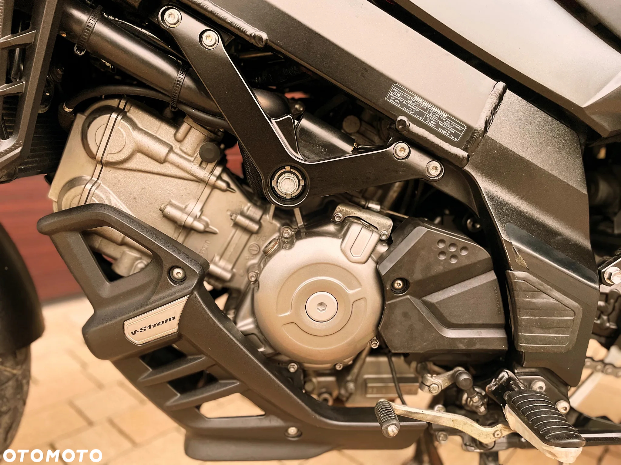 Suzuki DL - 9