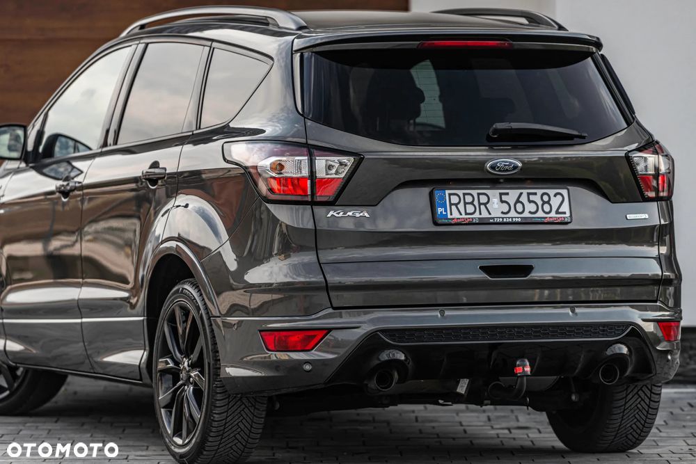 Ford Kuga 1.5 EcoBoost 2x4 ST-Line - 6