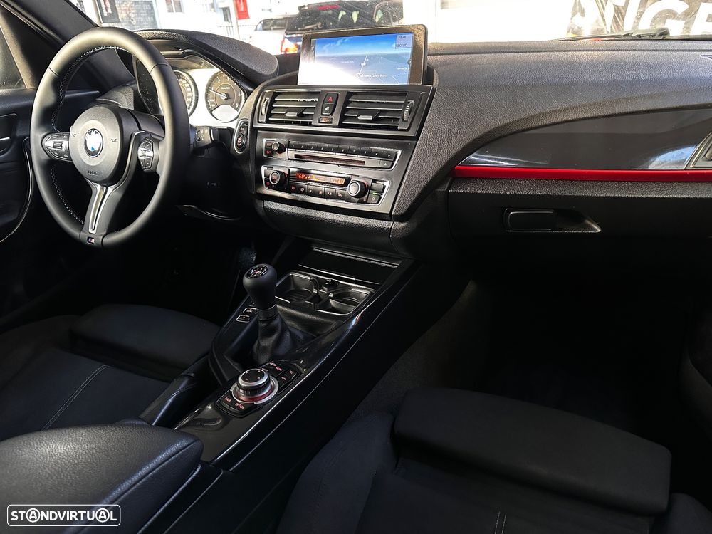 BMW 118 d Pack M - 33