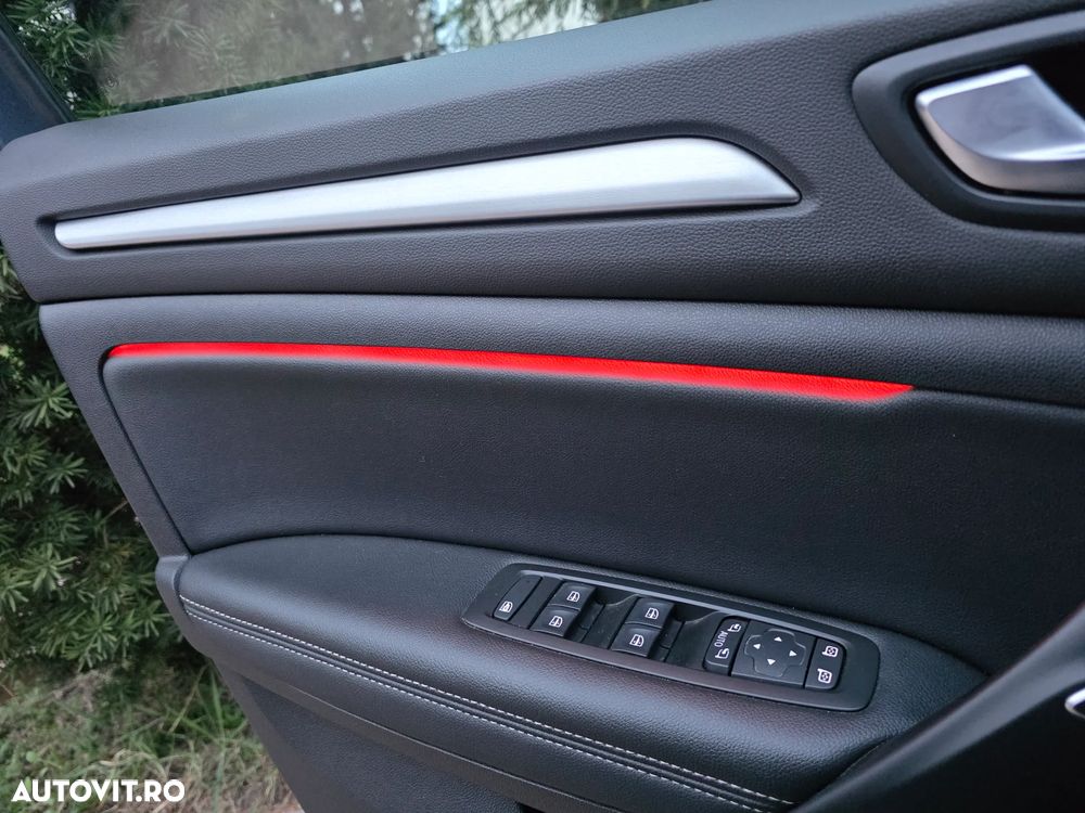 Renault Megane Blue dCi 116 EDC Intens - 11