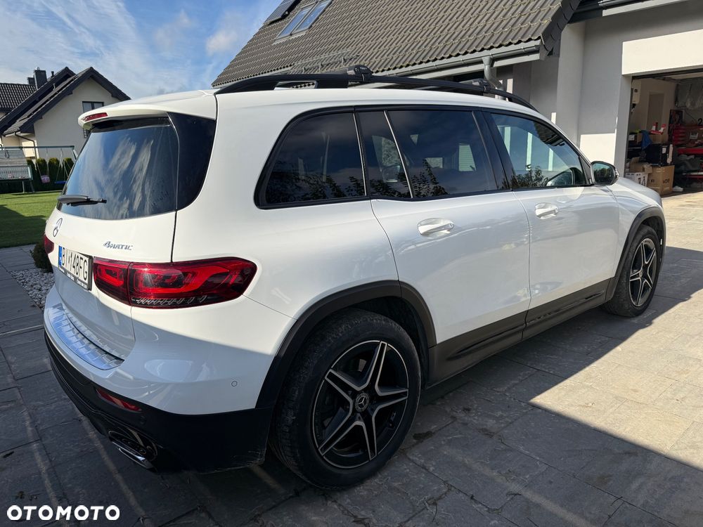 Mercedes-Benz GLB 250 4-Matic AMG Line 8G-DCT - 11