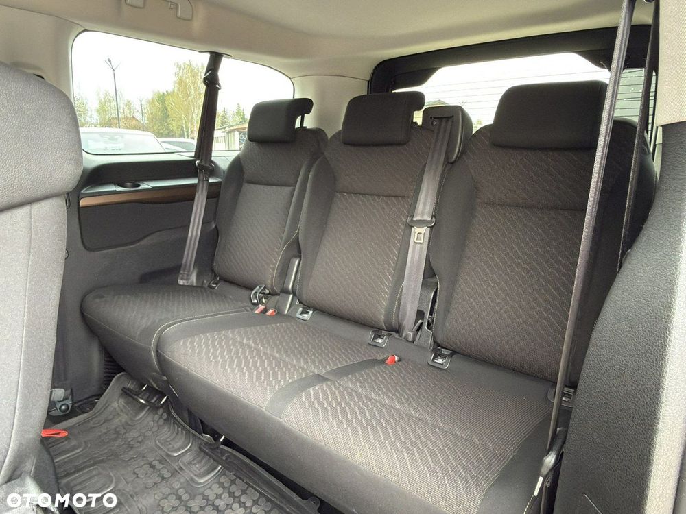 Toyota Proace Verso 2.0 D4-D Long Family - 17