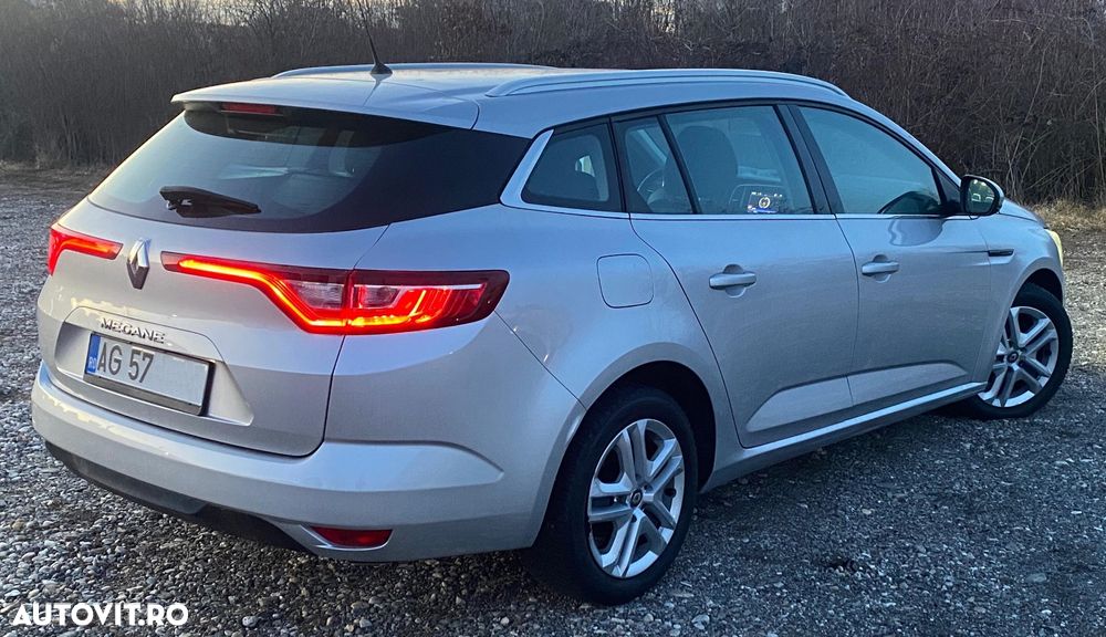 Renault Megane - 2