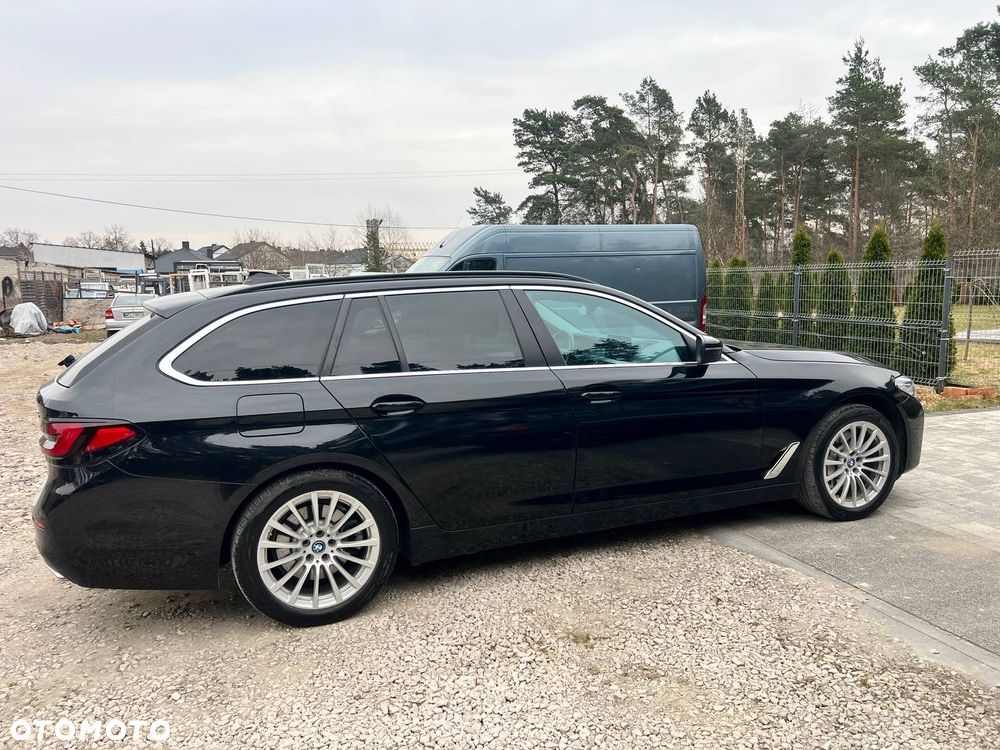 BMW Seria 5 530e xDrive - 5