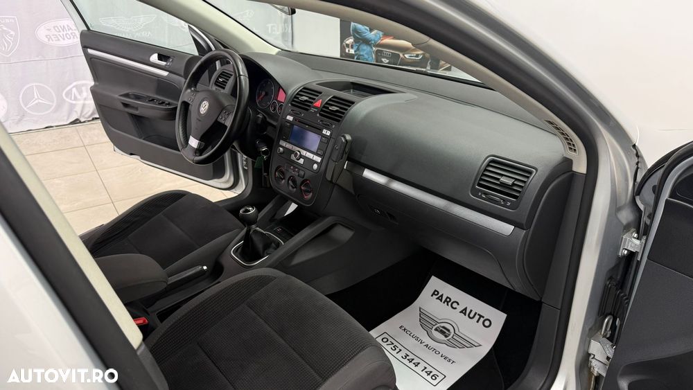 Volkswagen Golf 1.9 TDI Comfortline - 8