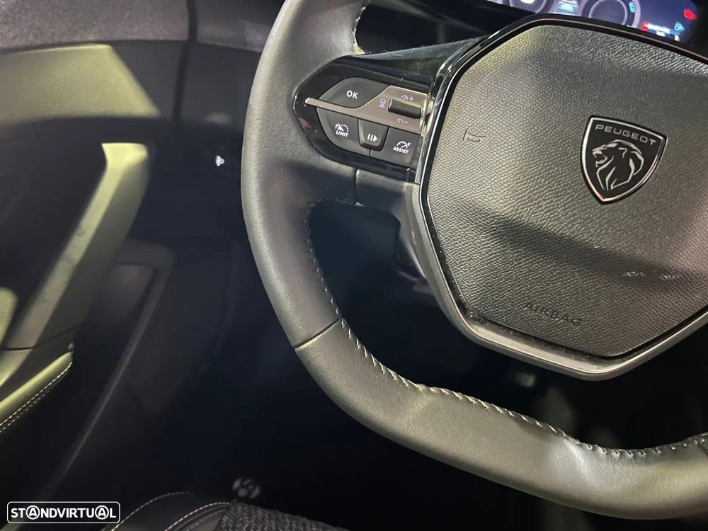 Peugeot 308 SW 1.2 Hybrid Allure e-DCS6 - 20