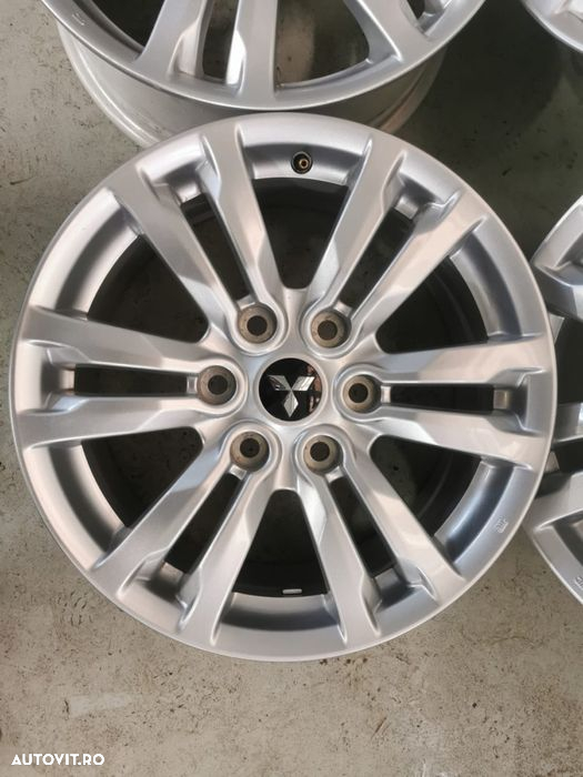 vand jante originale mitsubishi L200 pe 18” noi - 2