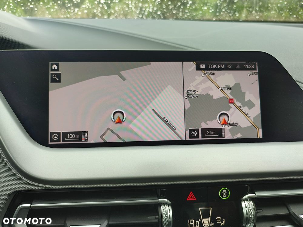 BMW Seria 2 218i Edition Colorvision - 27