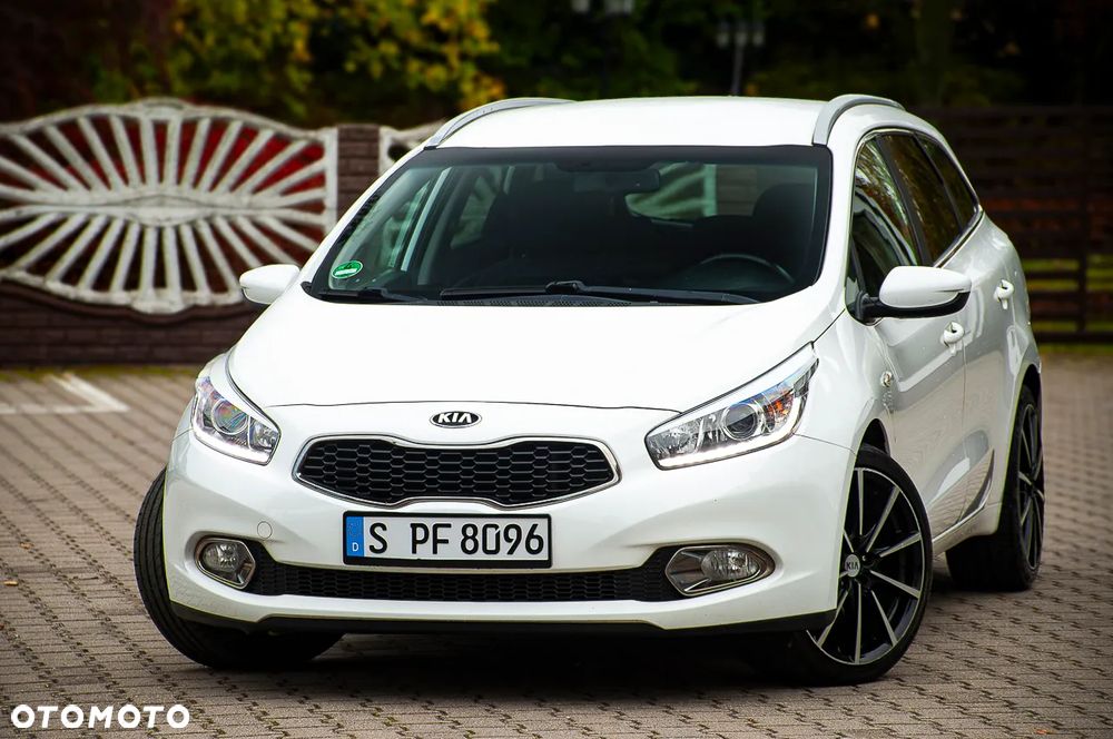 Kia Ceed 2015 photo 5