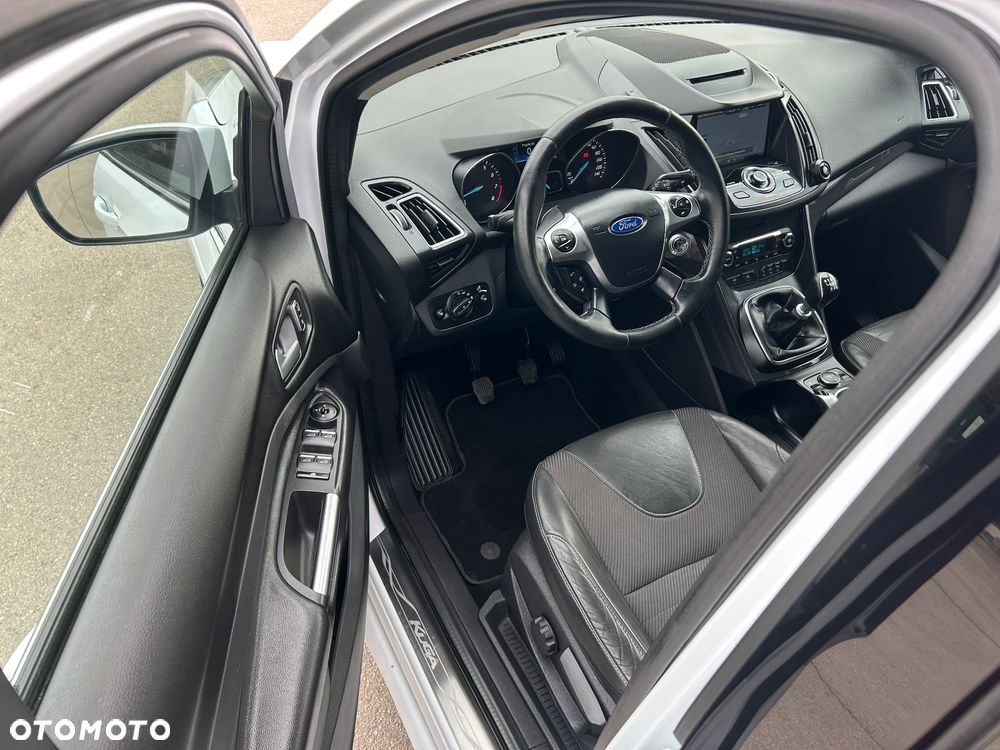 Ford Kuga 1.5 EcoBoost FWD ST-Line ASS - 10