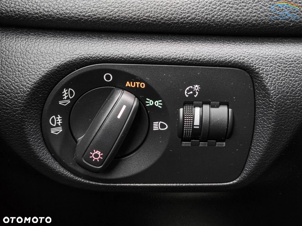 Audi Q3 2.0 TDI Quattro S tronic - 30