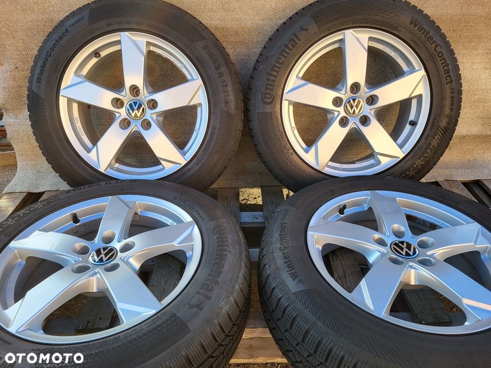 [K333] Koła zimowe 17 Cali 5x112 + Opony 215/65/17 8mm VW TIGUAN 23r - 2