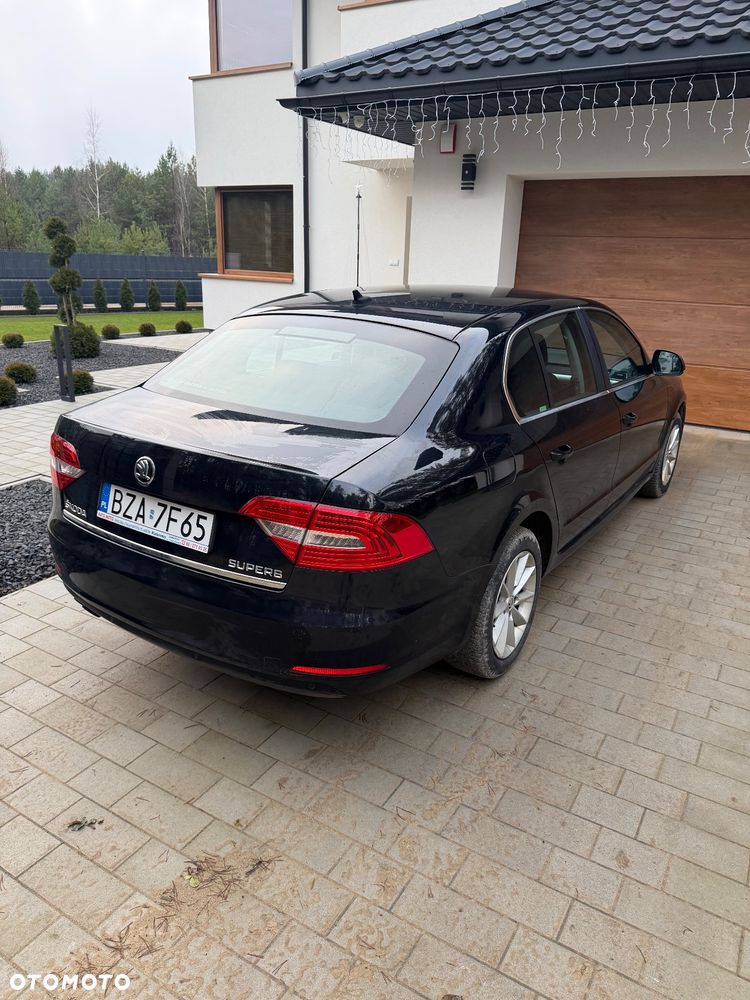 Skoda Superb 2.0 TDI Elegance - 6