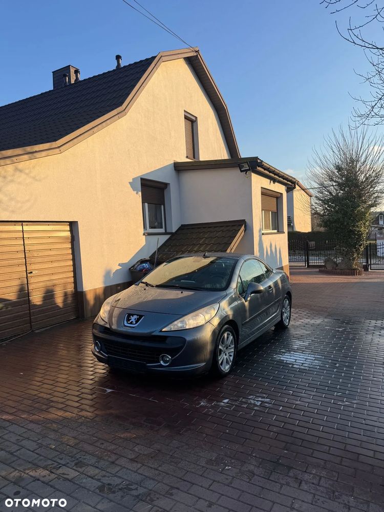 Peugeot 207 CC - 7