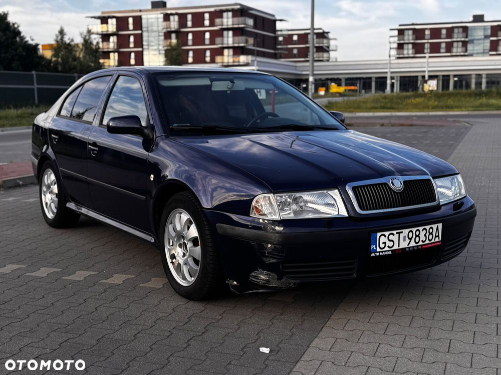 Skoda Octavia 2.0 Ambiente - 2