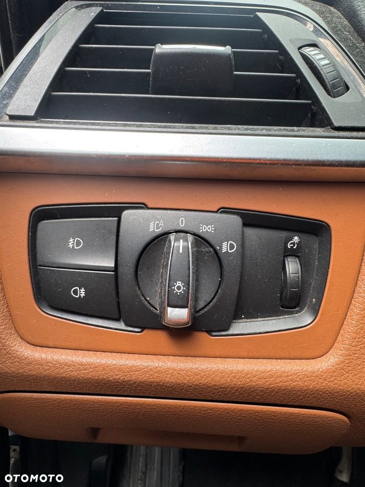 BMW Seria 3 - 16