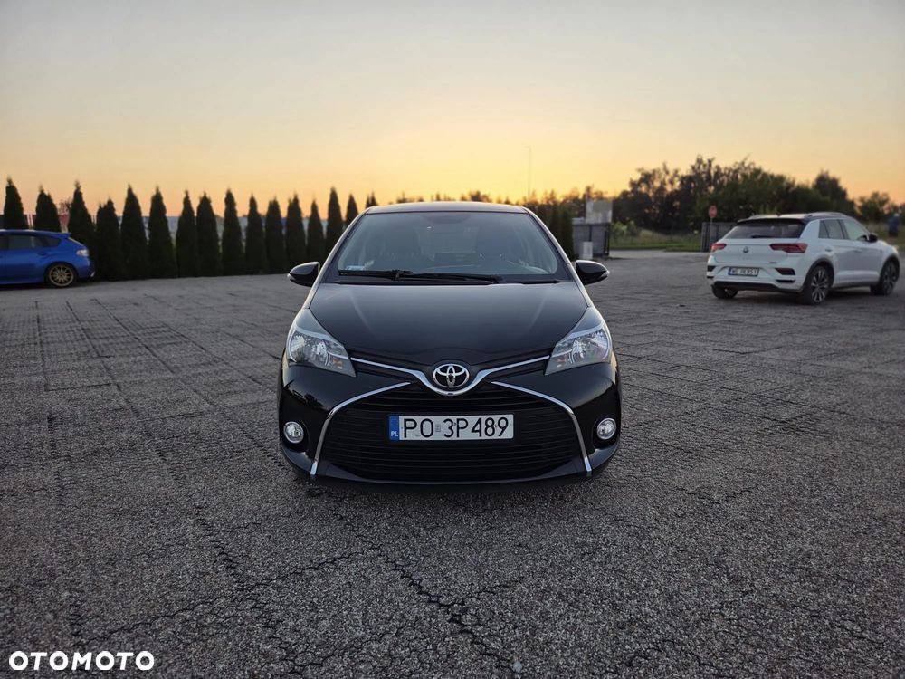 Toyota Yaris 1.33 Premium - 8