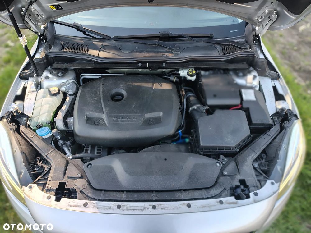 Volvo V40 T3 Geartronic Inscription - 12