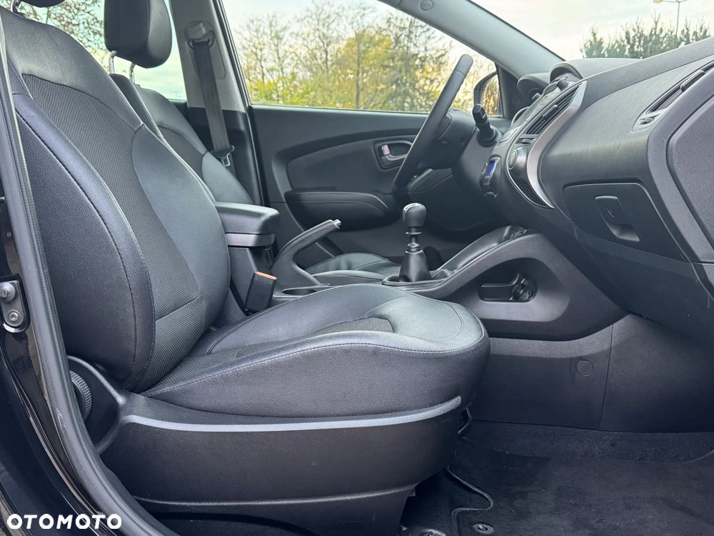 Hyundai ix35 1.7 CRDi Premium 2WD - 15