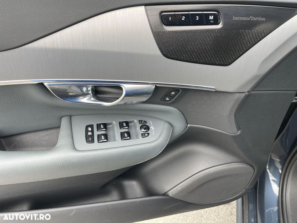 Volvo XC 90 T8 eAWD R-Design - 12