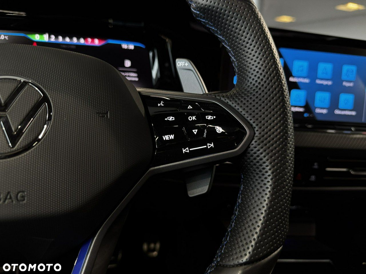 Volkswagen Golf - 27