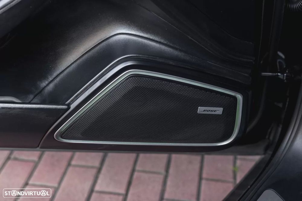 Porsche Panamera 4 E-Hybrid - 23
