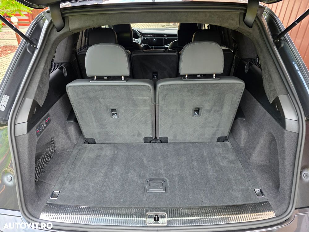 Audi Q7 - 11