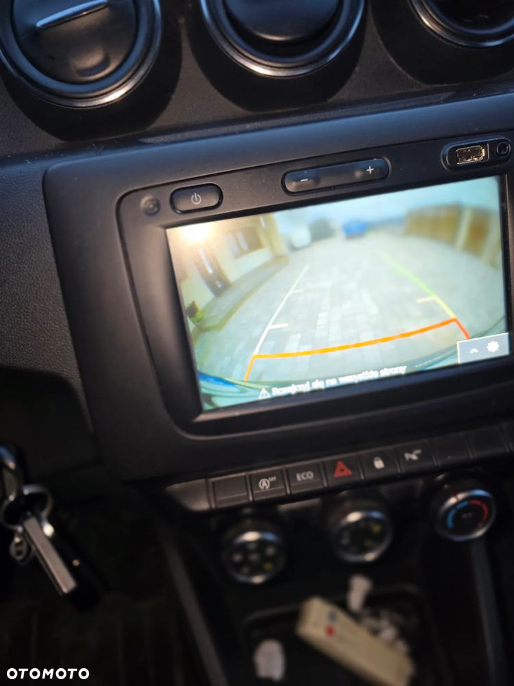 Dacia Duster 1.6 SCe Comfort - 11