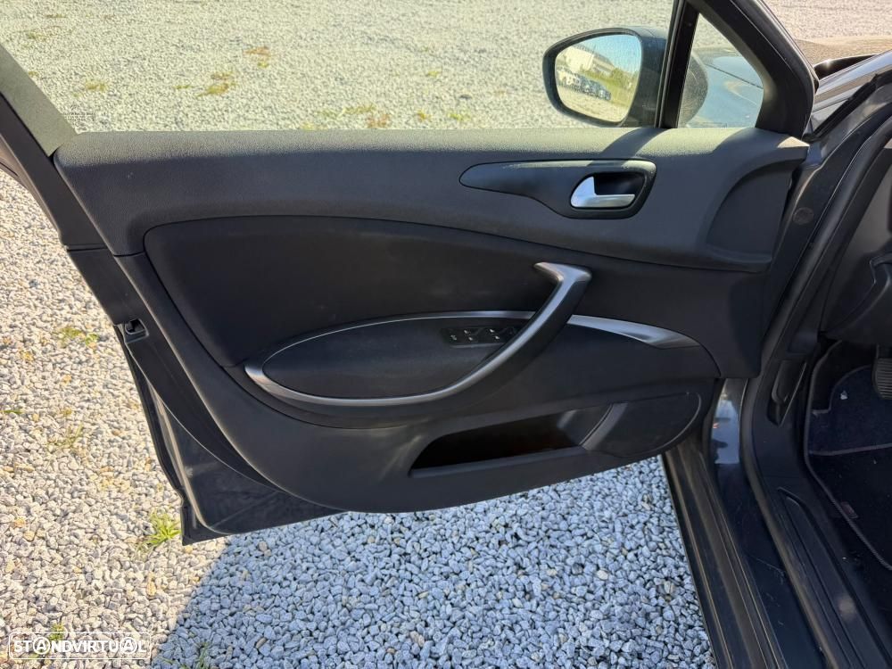 Citroën C5 1.6 HDi VTR Airdream - 13