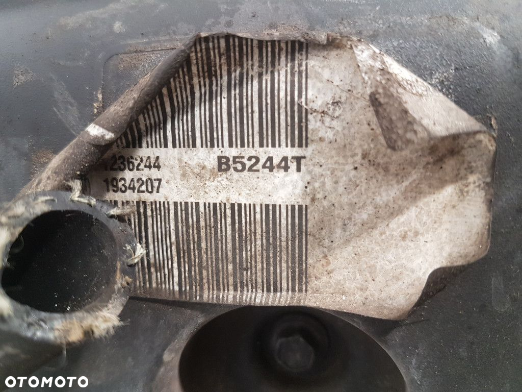 SILNIK BENZYNOWY B5244T 2.4t B 200KM VOLVO V70 - 6