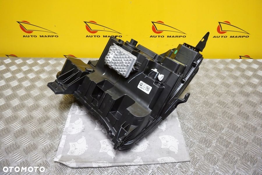 GMC SIERRA 1500 2022 - REFLEKTOR LAMPA PRZÓD LED LEWA SREBRNA USA - 11