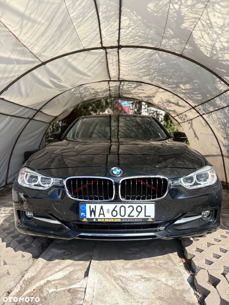 BMW Seria 3 328i Sport Line - 9