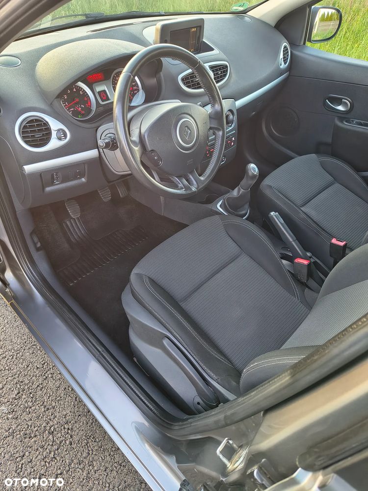 Renault Clio 1.2 16V TCE Dynamique - 10