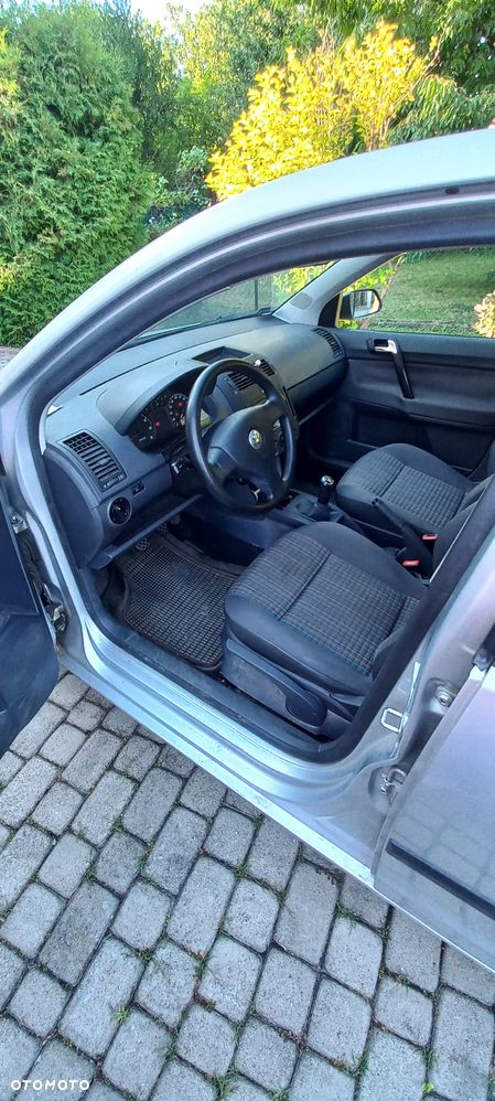 Volkswagen Polo - 7