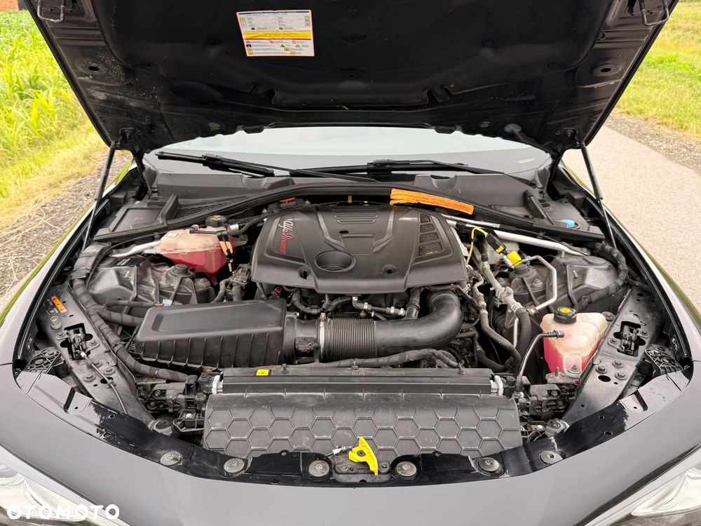 Alfa Romeo Giulia 2.0 Turbo TI Q4 - 20