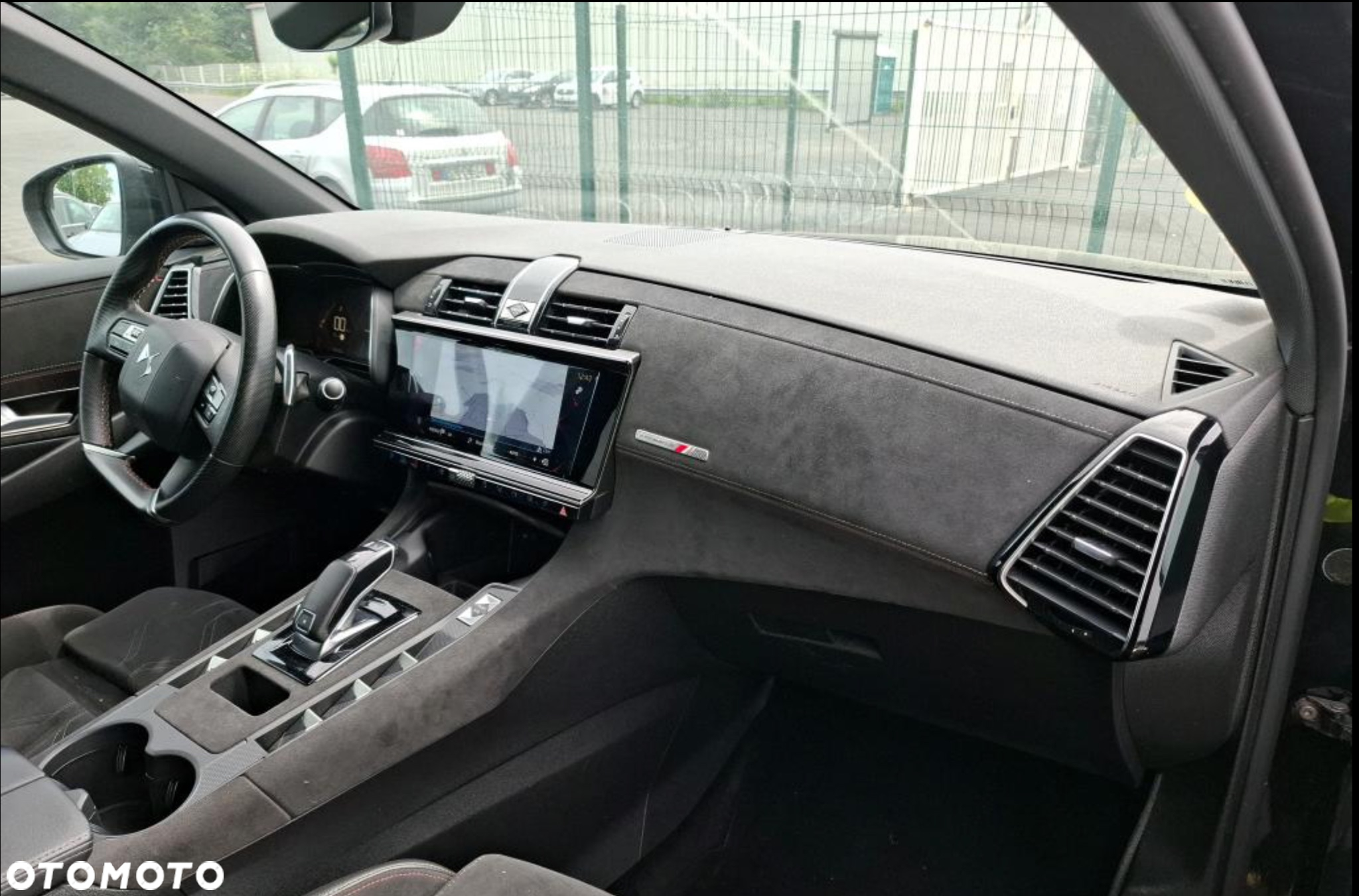 DS Automobiles DS 7 Crossback 1.5 BlueHDi Performance Line + - 8