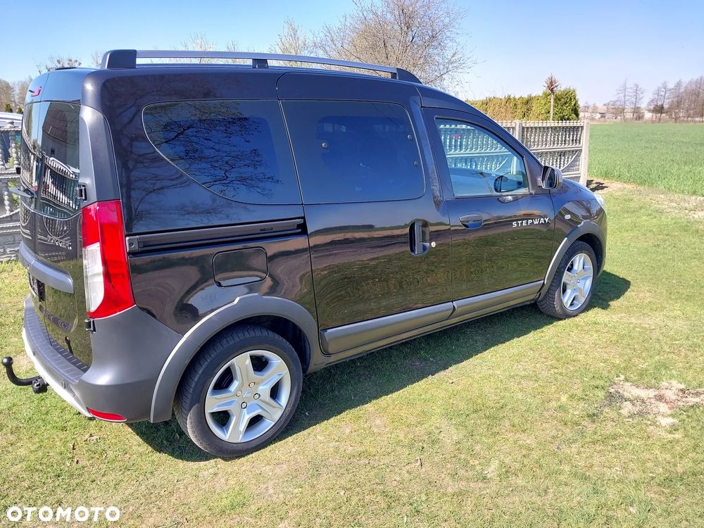 Dacia Dokker TCe 115 Stepway - 3