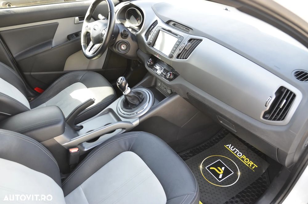 Kia Sportage - 14