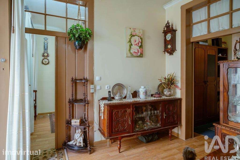 Apartamento T2 em Santa Maria Maior de 50 m2 - Grande imagem: 4/21