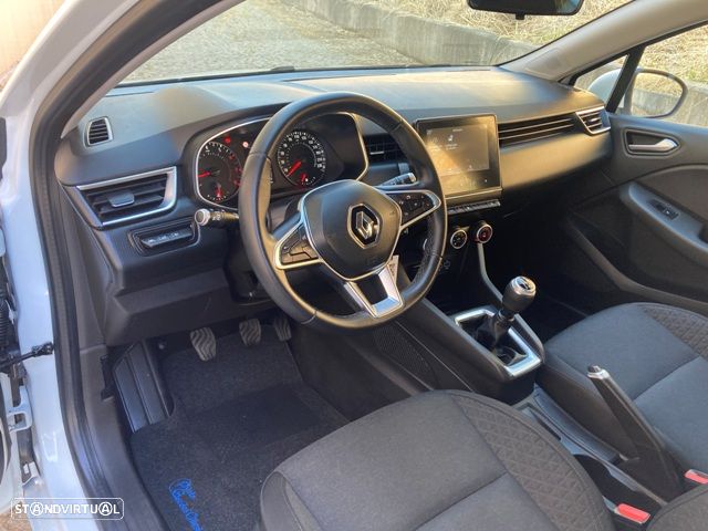 Renault Clio TCe 100 INTENS - 11