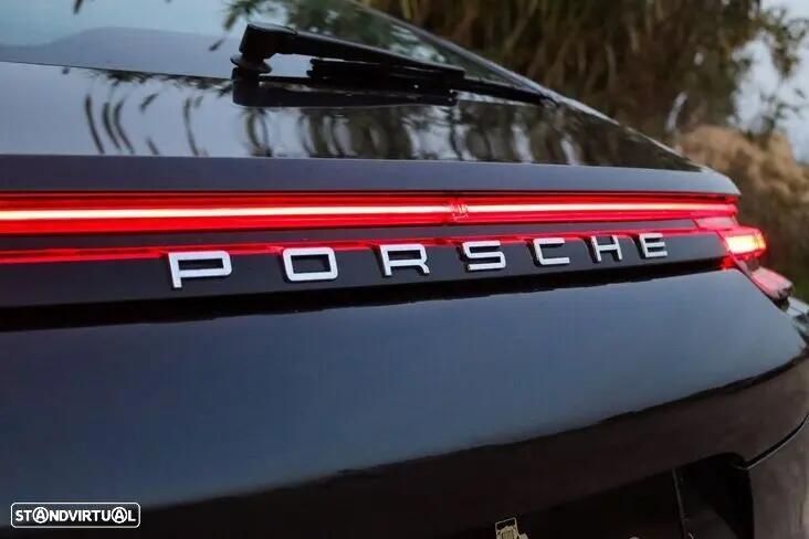 Porsche Panamera 4 E-Hybrid - 13
