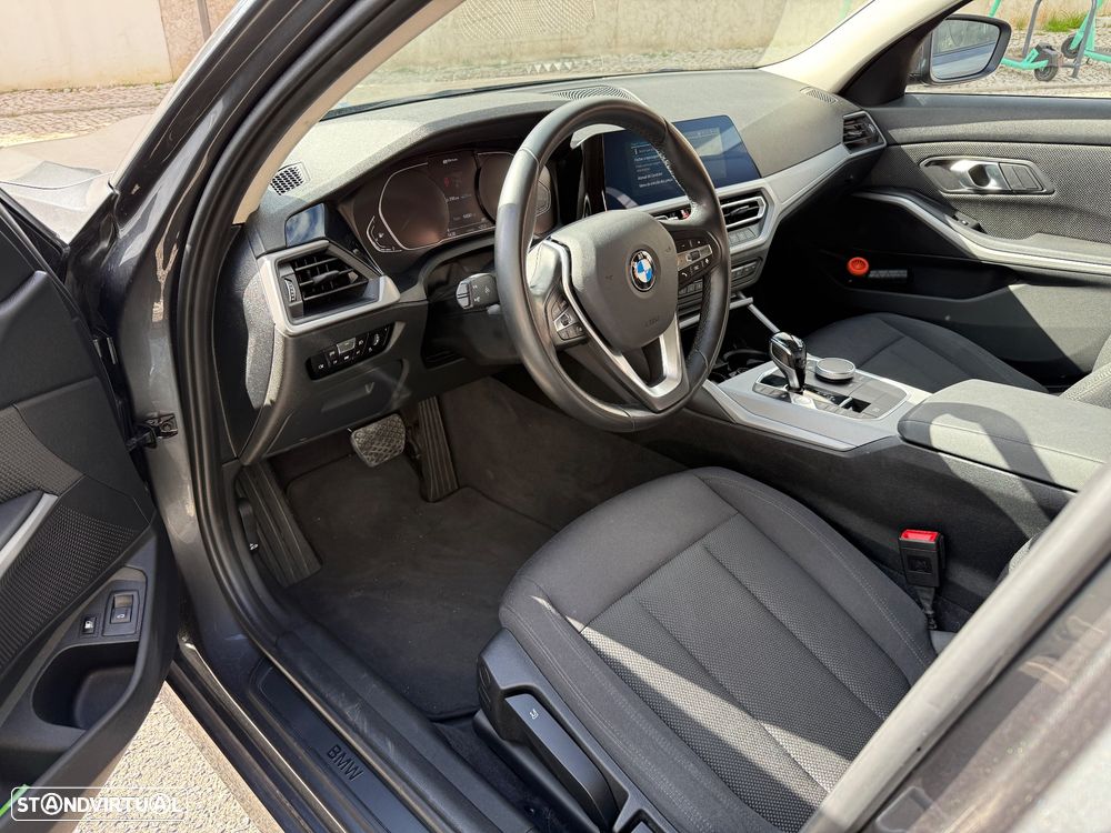 BMW 330 e Corporate Edition Auto - 25