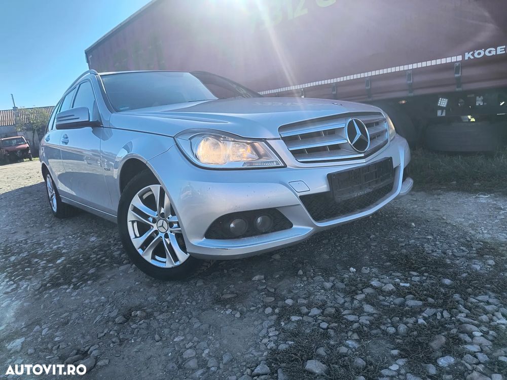 Mercedes-Benz C 200 CDI DPF BlueEFFICIENCY - 1