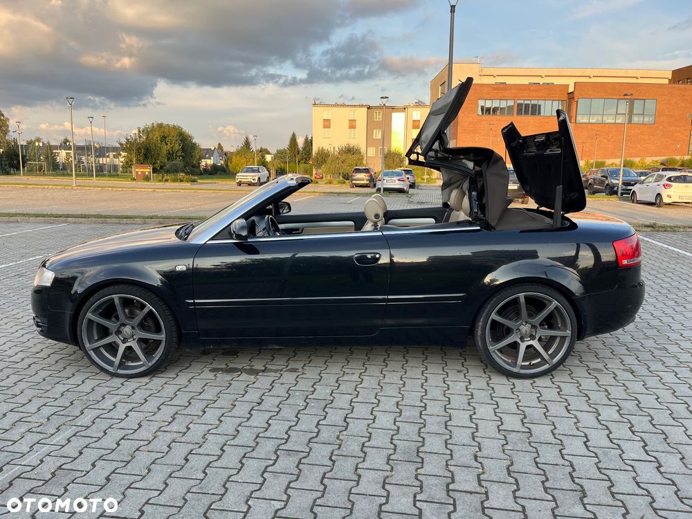 Audi A4 - 8