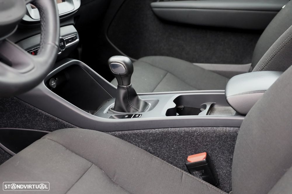 Volvo XC 40 1.5 T2 Momentum Core - 14