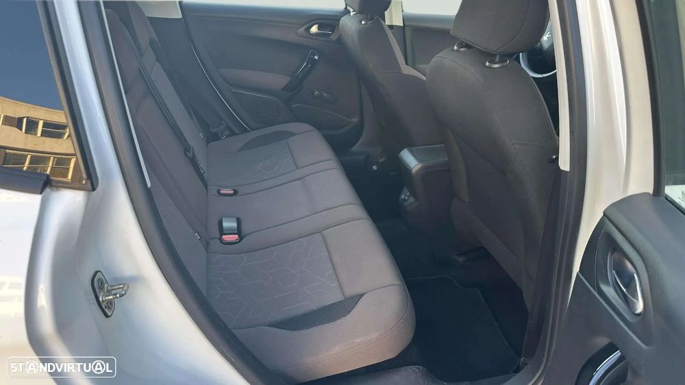 Peugeot 2008 82 VTI Active - 14