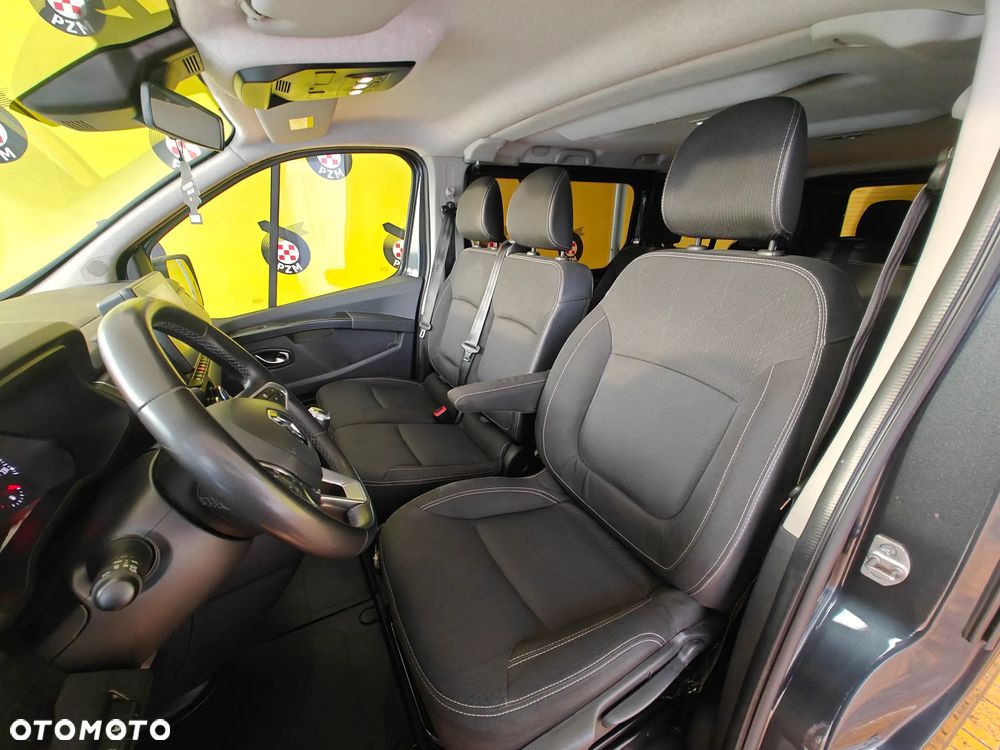 Renault Trafic - 16