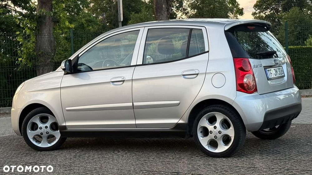 Kia Picanto 1.0 ISG Dream Team Edition - 4