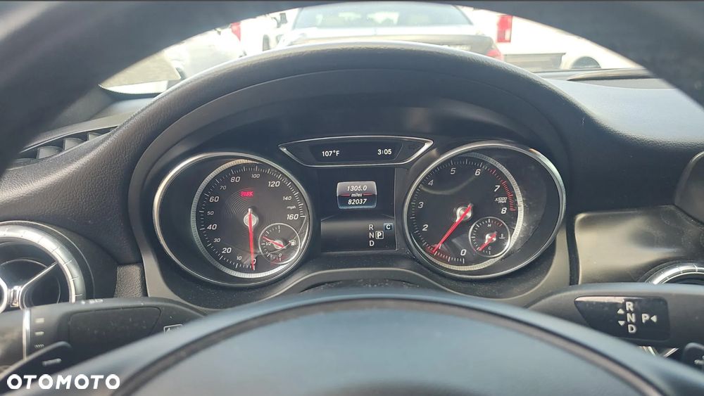 Mercedes-Benz CLA 250 4Matic 7G-DCT AMG Line - 9